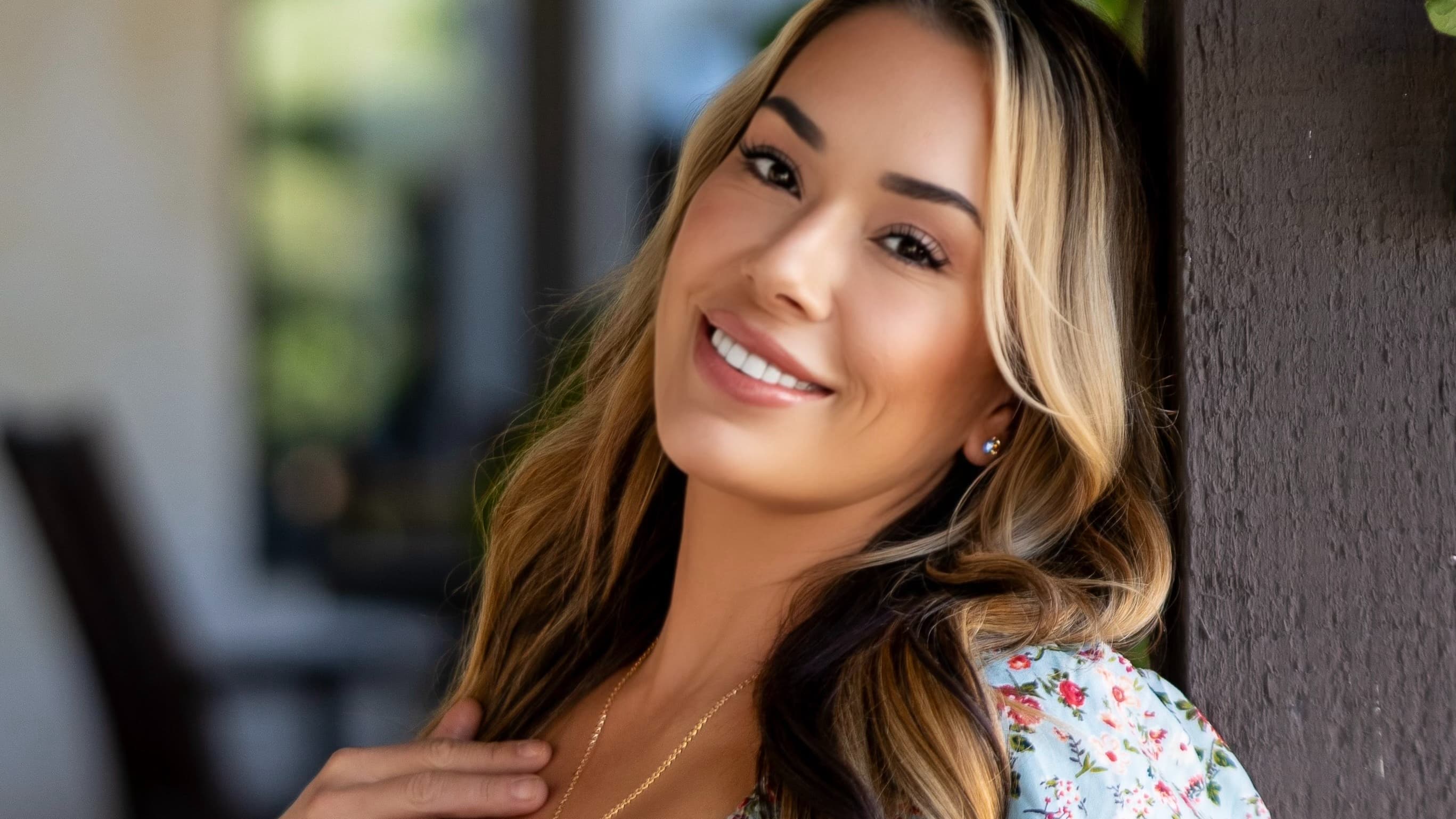 Stephanie Nole on Acne, Microneedling & Skin Health